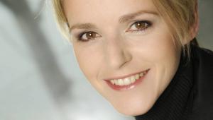 Aleksandra Minkowicz-Flanek radca prawny, kieruje praktyką prawa pracy w Kancelarii Dentons