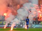 MSWiA: Środki pirotechniczne nadal groźne na stadionach